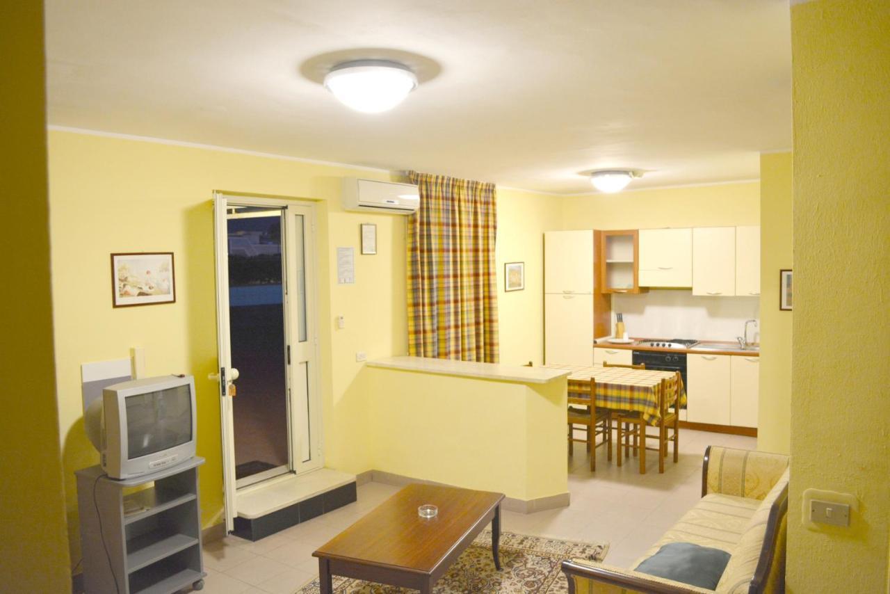 Charming Apartment In Reggio Calabria, 40 Sqm, Terrace Zewnętrze zdjęcie