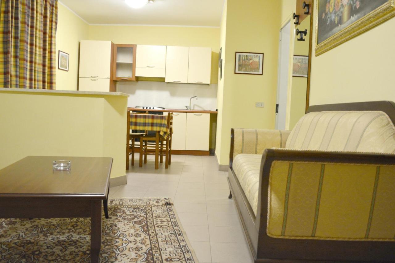 Charming Apartment In Reggio Calabria, 40 Sqm, Terrace Zewnętrze zdjęcie
